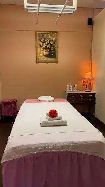 Rainier Therapy Massage 4