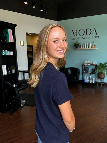 Moda Organic Salon And Spa 2