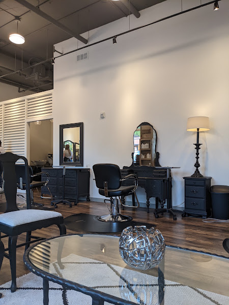 Brag Hair Salon 3