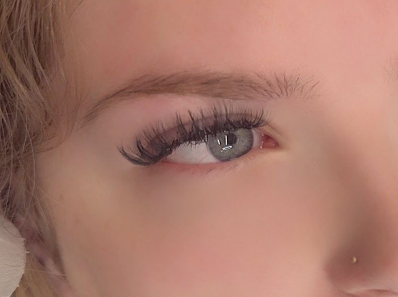 Amazing Lashes by Candice 3
