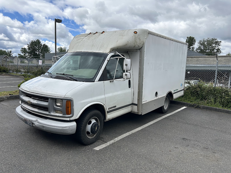 Van's Auto Repair 3