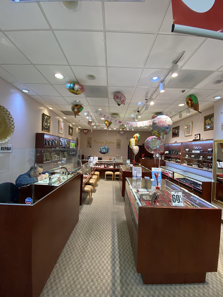 Pheona’s Jewelers 3