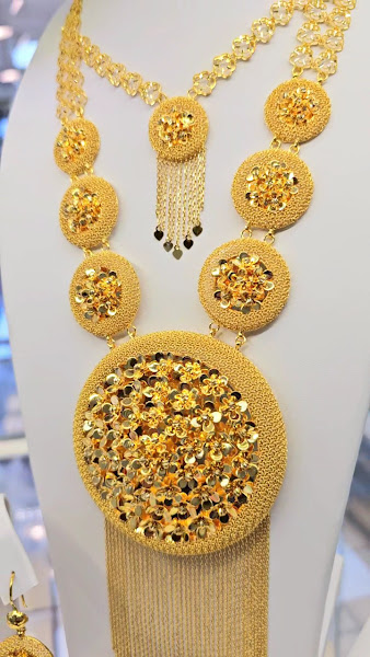 Taj Gold and Diamond Jewelers 2
