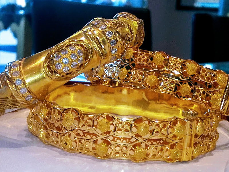 Taj Jewelers 3