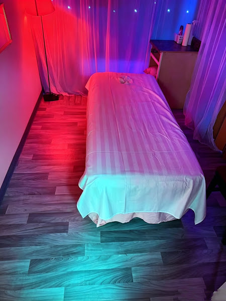 311 Blue Moon Spa