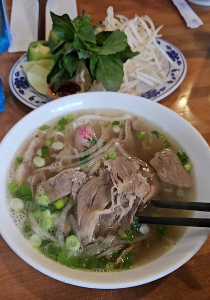 Phở Vy Vietnamese Restaurant 3