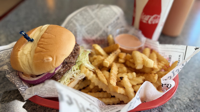 Pho U Plus Burger 5