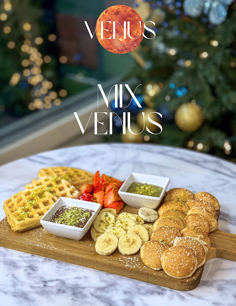 Venus Cafe 4