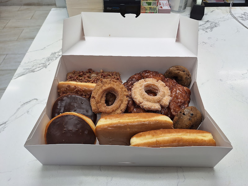 Happy Donuts 2 3