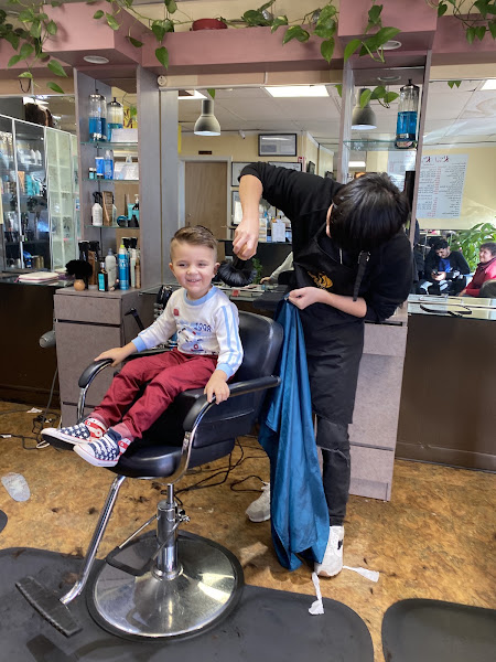 Elora Nails & Beauty Bar 4