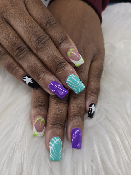 Luxury Nails 5