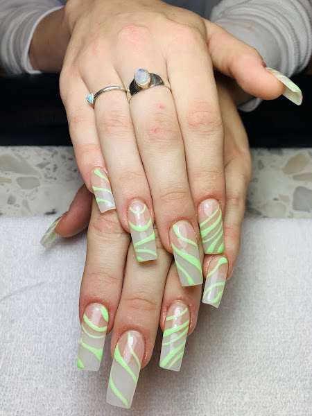 Gina's Nail Spa 4