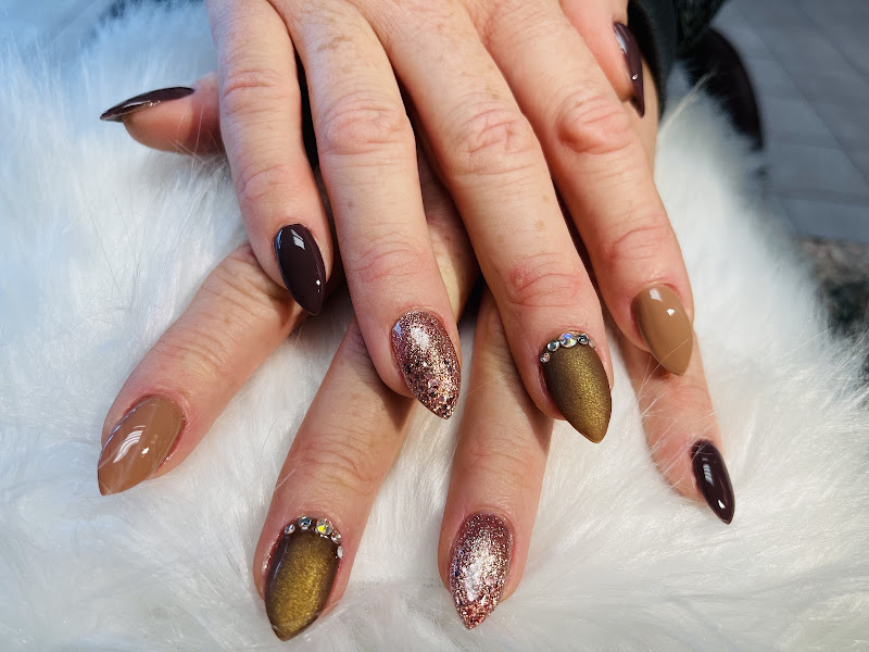Pauline's Nail Spa