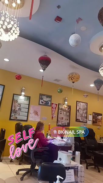 B K Nails & Spa 3