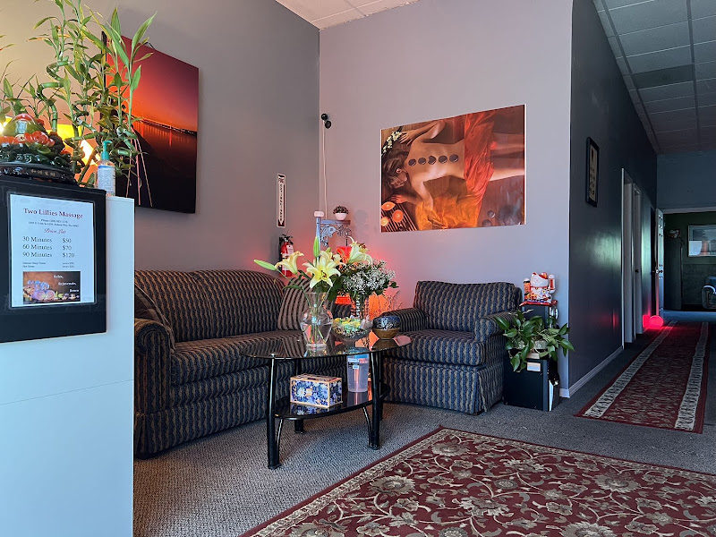 Two Lillies Massage