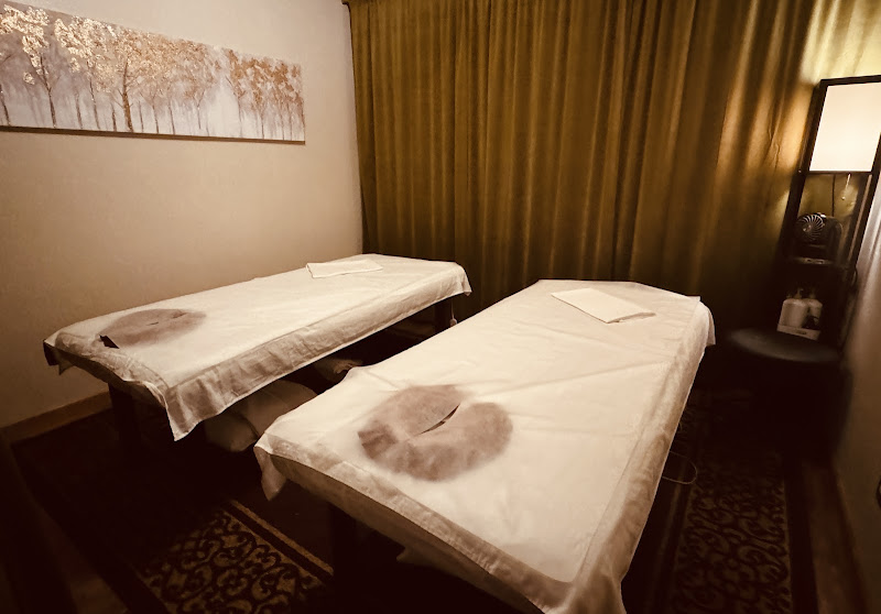 Blue Cloud Massage 3