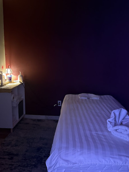1645 Skin Care Massage SPA 5