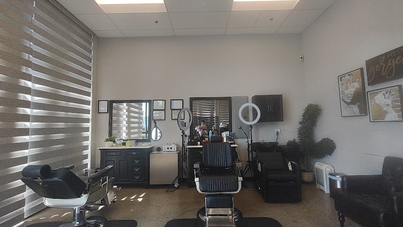 Kaya Beauty Salon 3