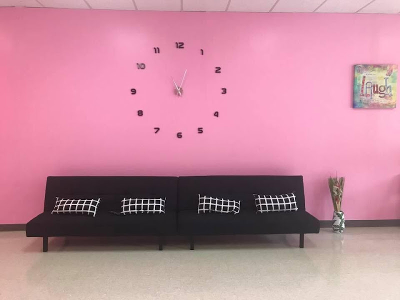 Modern beauty salon 5