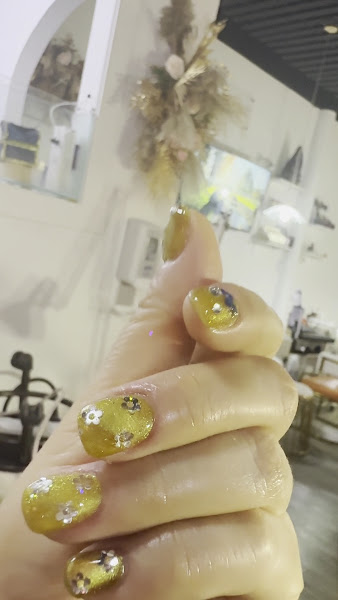 Nail C Beauty Salon 3