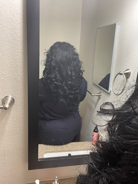 L.EV8 Hair Studio 3