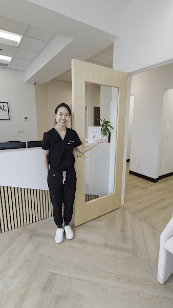 The Dental Suite - Dr. Sue Kim 3