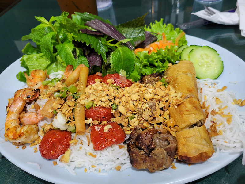 Nha Trang Restaurant 4