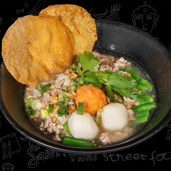 Kao Sarn Thai Street Food 4