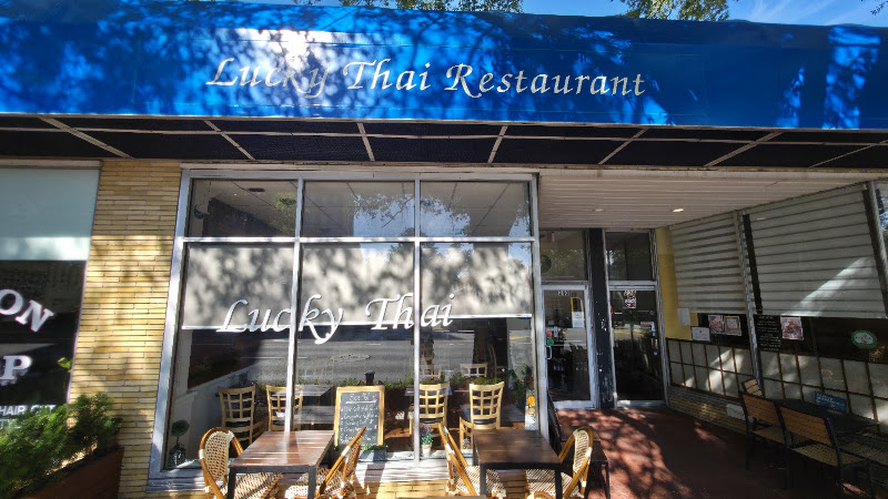 Lucky Thai restaurant 4