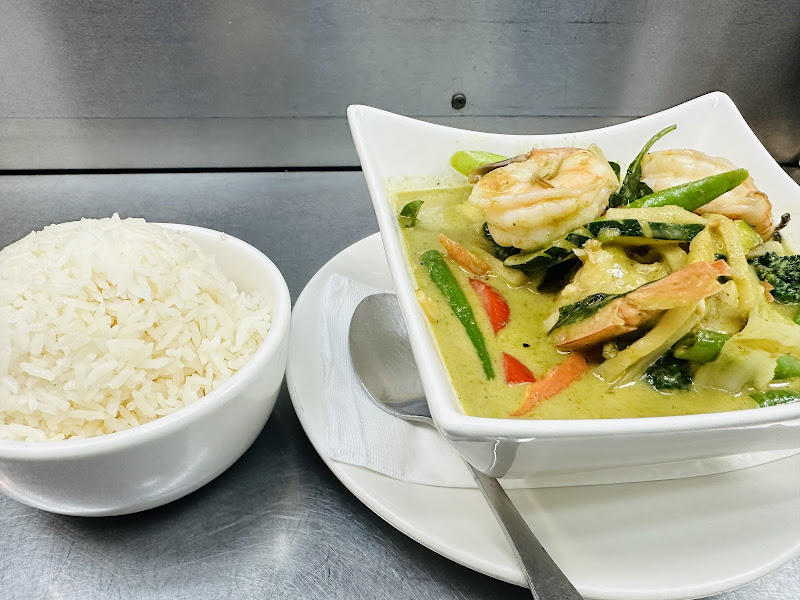 Lucky Thai restaurant 5