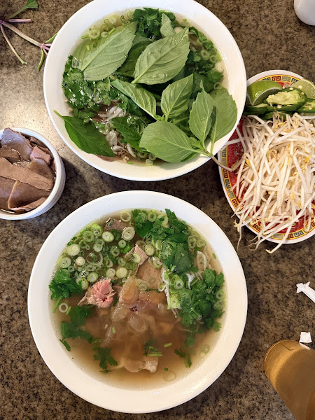 Pho 75 4