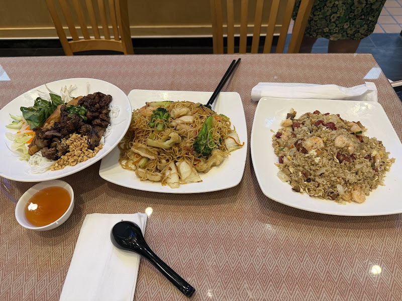 Pho Saigon Pearl 4