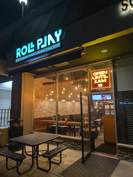RollPlay: Viet Food that Loves You Too!