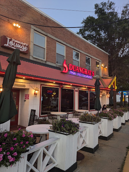Duangrat's Thai Restaurant
