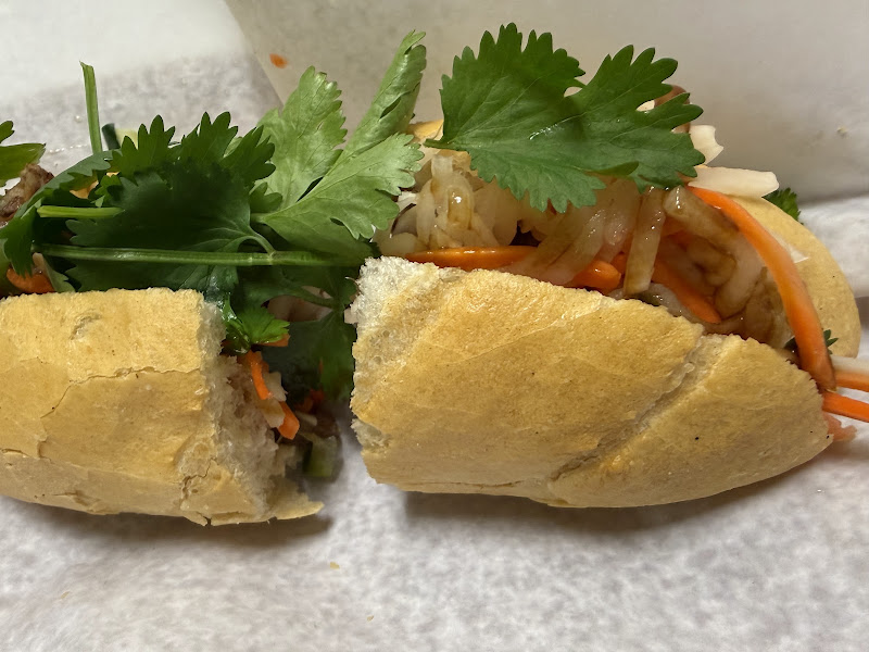 Simply Banh Mi 4