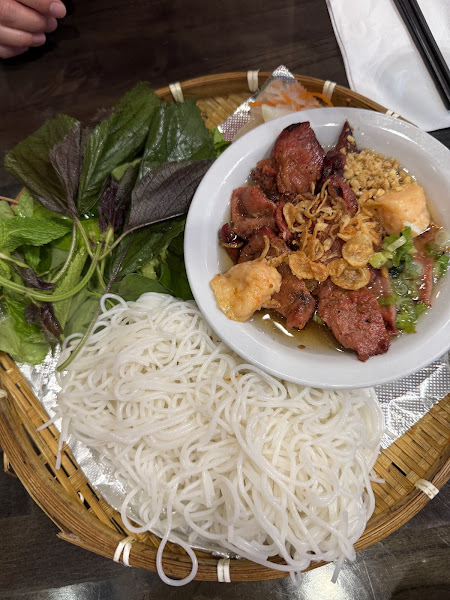 Pho 7 Corners - Mi Hoa Sen 4