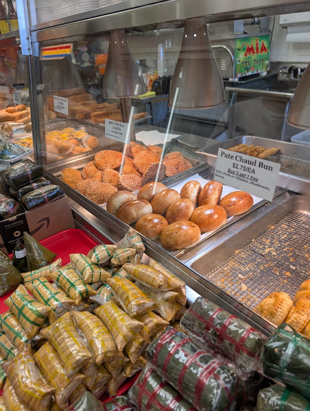 Phuoc Loc Bakery 5