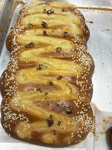 Dulces Delicias Bakery 4
