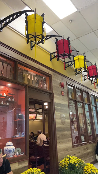 Truong Tien Restaurant 3