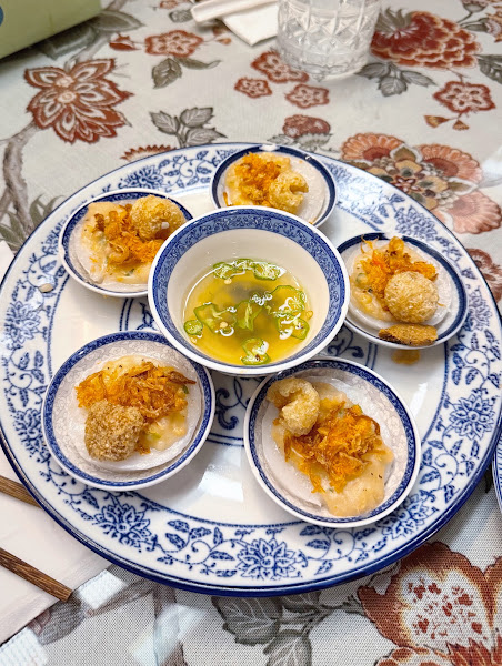 Truong Tien Restaurant 4