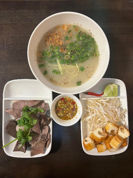 HL Cafe & Restaurant 3