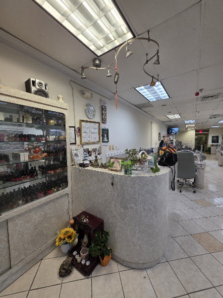 C & H Nail Spa 3