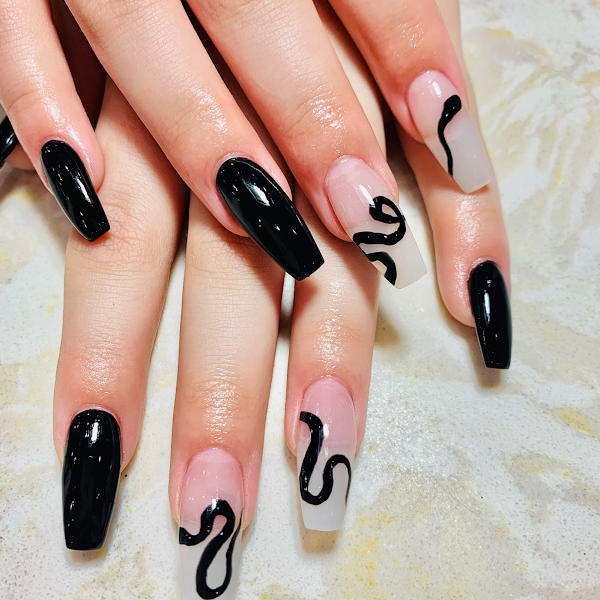 Present Nail Spa 5