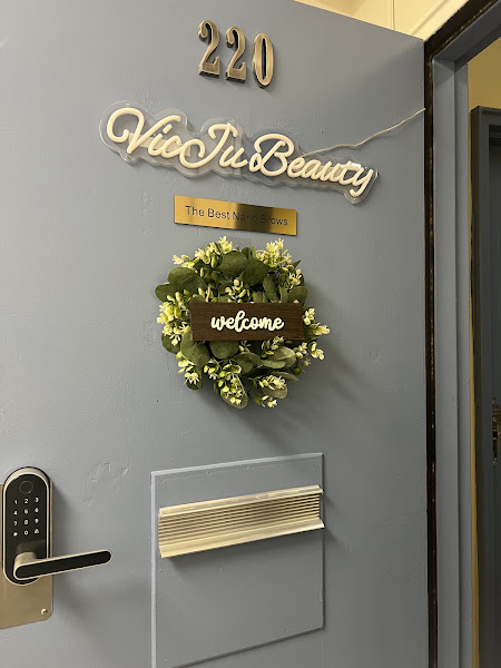 VICJU BEAUTY 5