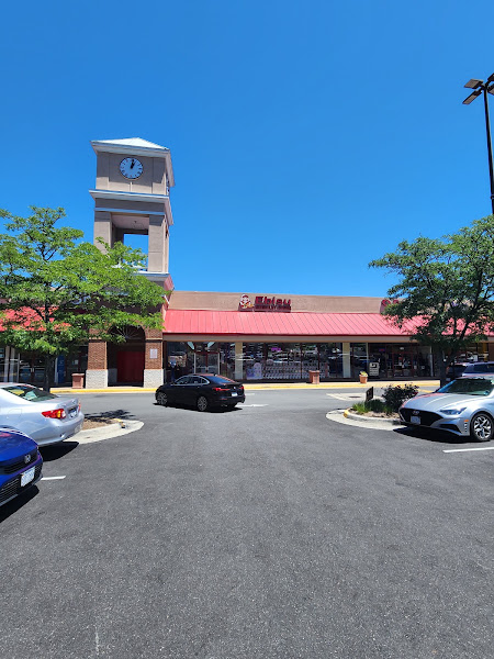 Seven Corners Center 5