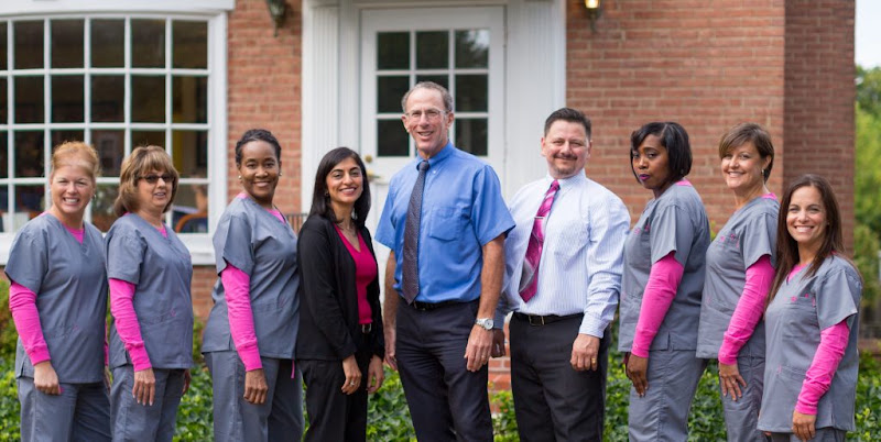 Falls Church Comprehensive Dentistry - Dr. Bahar Rowhani and Dr. Ronald Hauptman 3