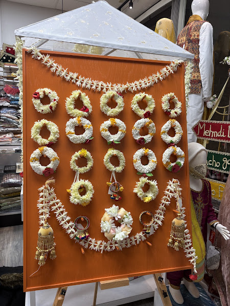 Maha's South Asian Boutique 4