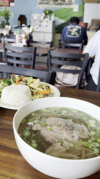 Pho46 & Banh Mi 3