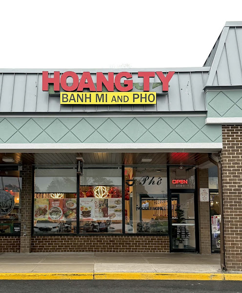 Hoang Ty - Banh Mi & Pho