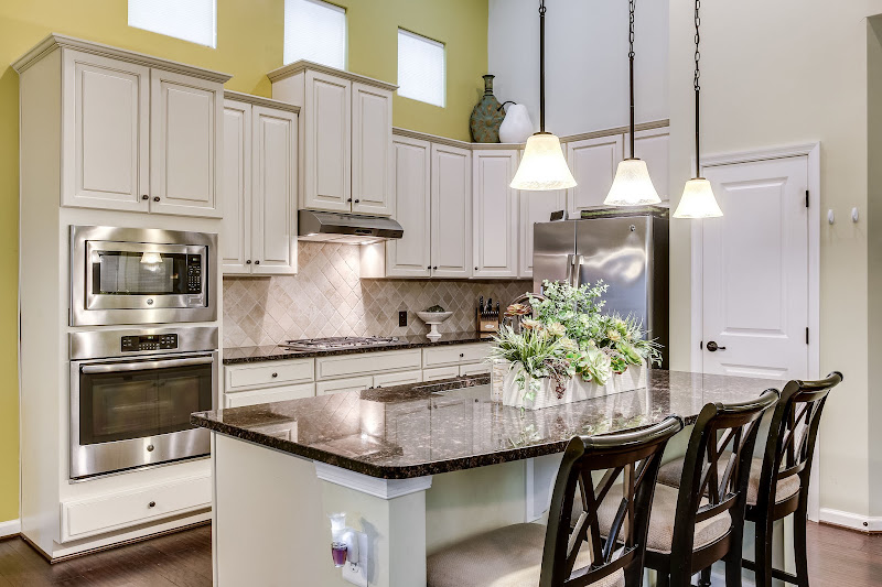 Thai Hung Nguyen - Better Homes and Gardens Real Estate Premier 5